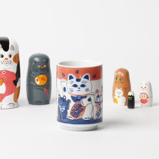 Tea Cup Maneki Neko (Lucky Cat) - Authentic Japanese Yunomi
