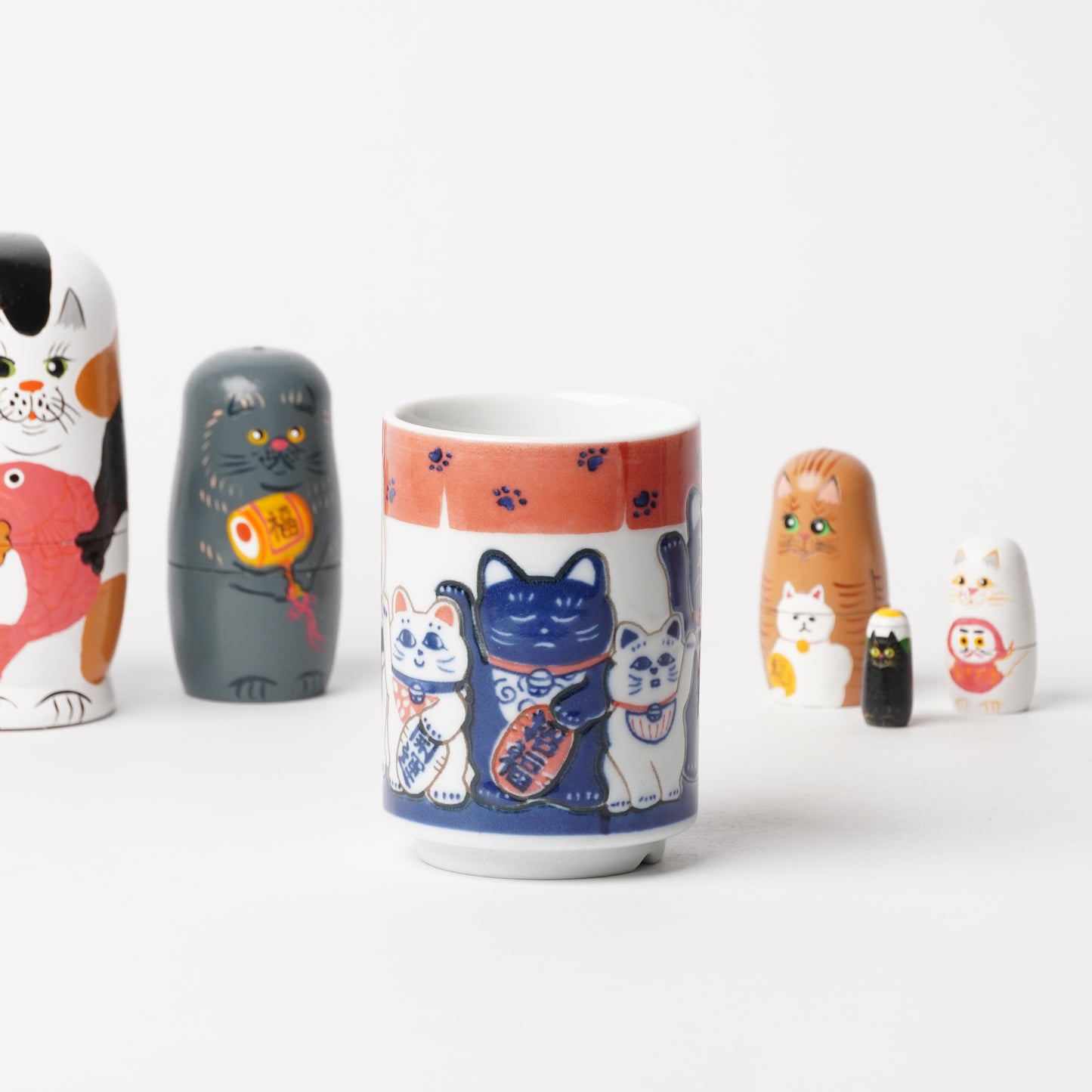 Tea Cup Maneki Neko (Lucky Cat) - Authentic Japanese Yunomi