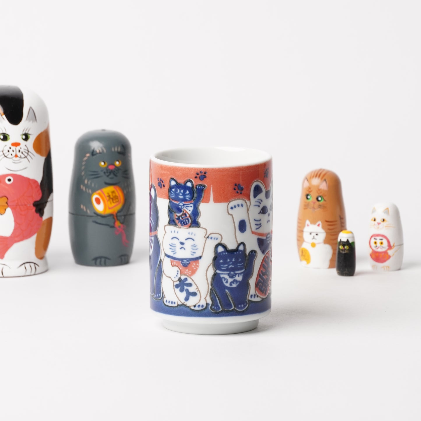 Tea Cup Maneki Neko (Lucky Cat) - Authentic Japanese Yunomi