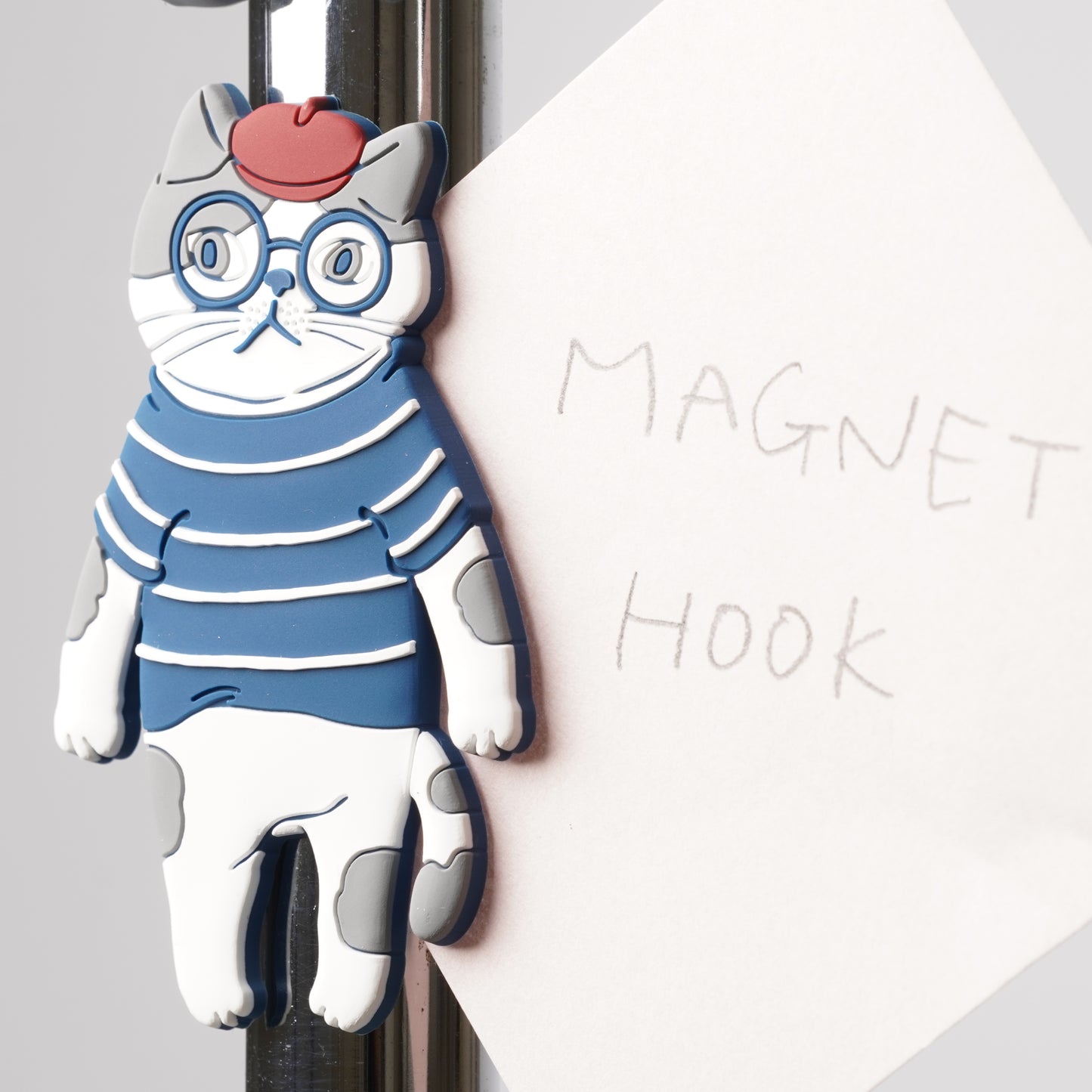 Magnet hook cat