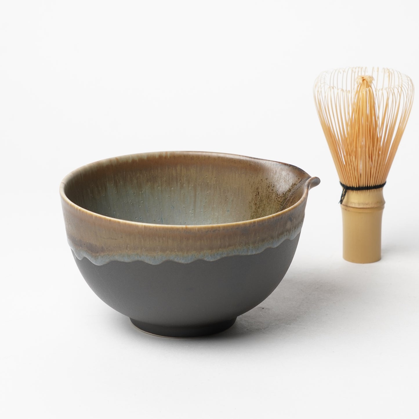 Spouted Matcha Bowl (Katakuchi) - Brown
