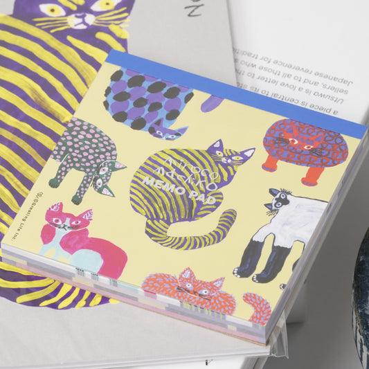 Mirocomachiko Square Memo Pad