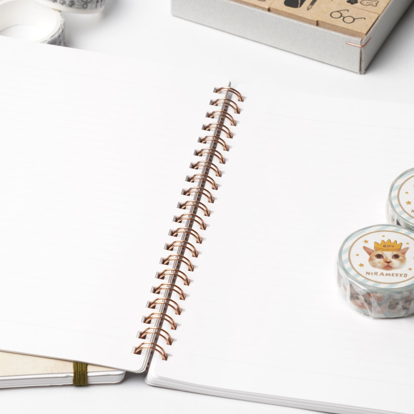 B6 Ring Notebook - Miketo Tsubaki Cat