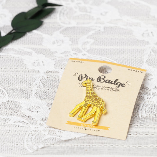 Giraffe Enamel Pin – Cute Tall Animal Badge for Backpacks & Gifts