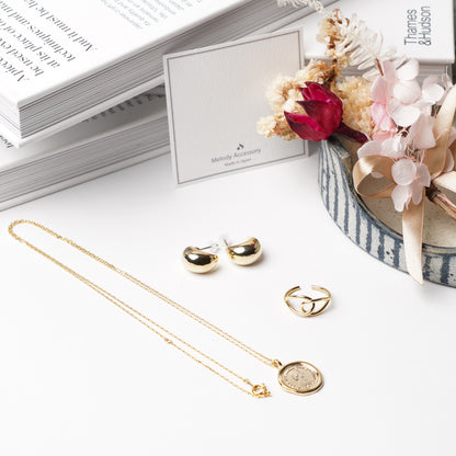 Japanese Infinity Statement Ring - Melody Accessory