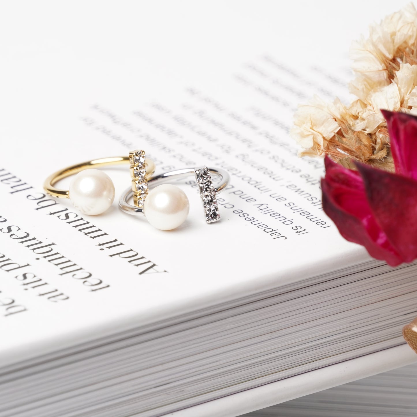 Pearl Hug Ring - Melody Accessory