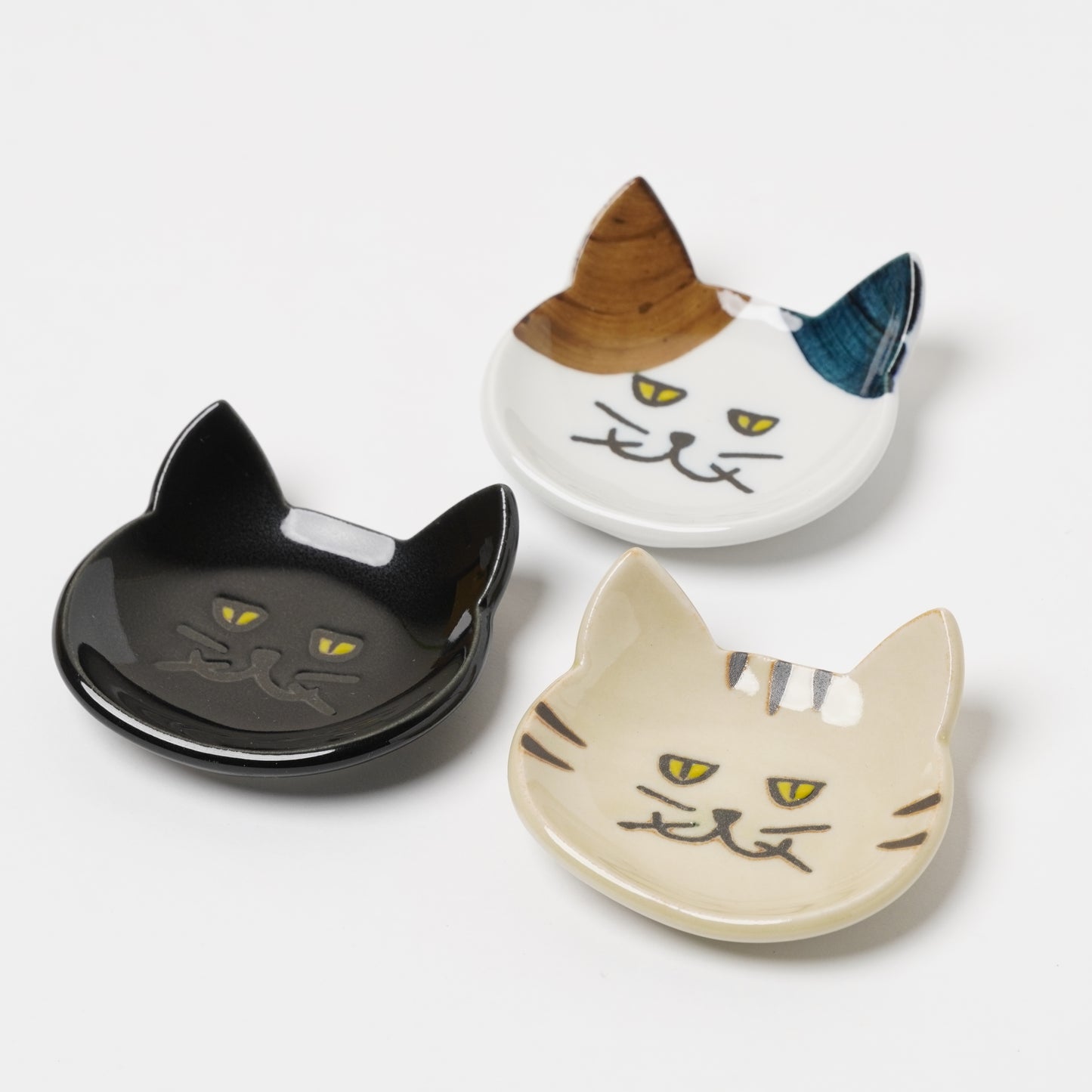 Busaneko Cat Face Chopstick Rest