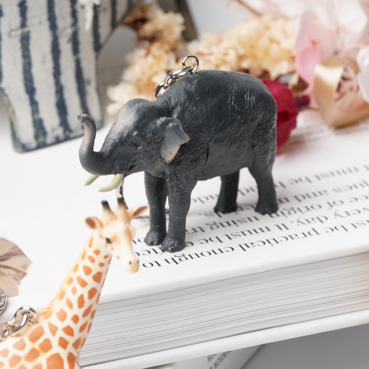 Science & Nature Animal Keyring - Elephant