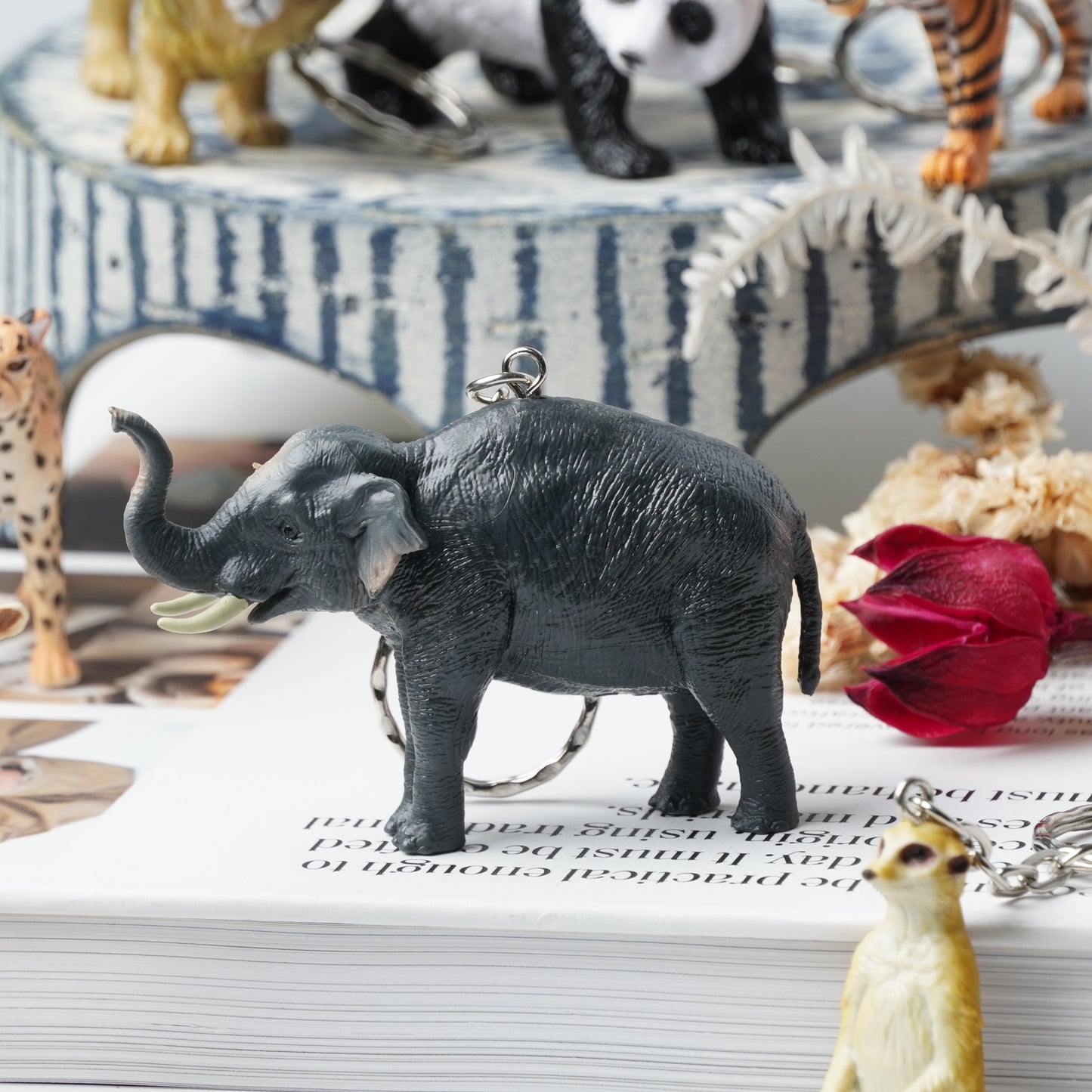 Science & Nature Animal Keyring - Elephant
