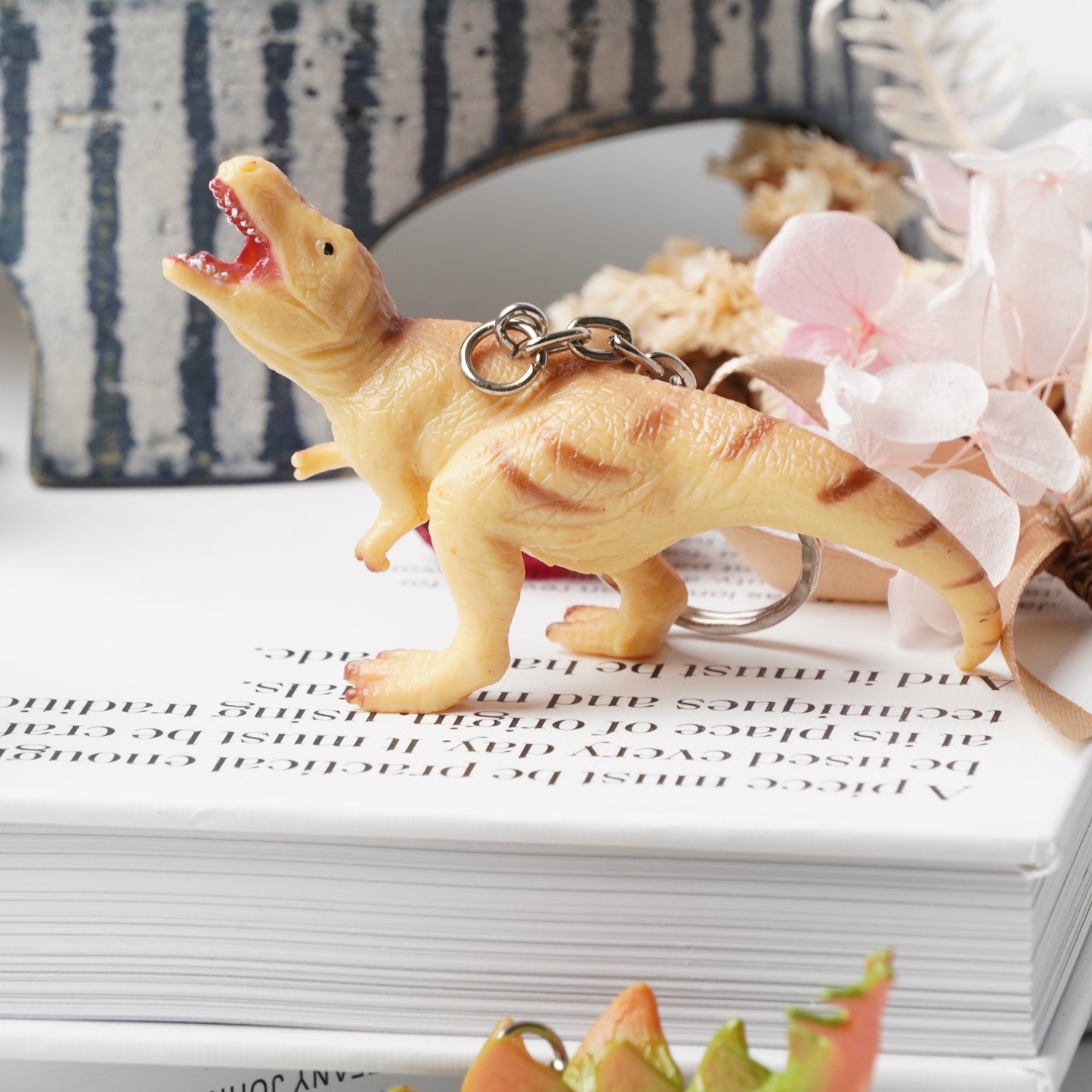 Science & Nature Dinosaur Keyring - Tyrannosausrus