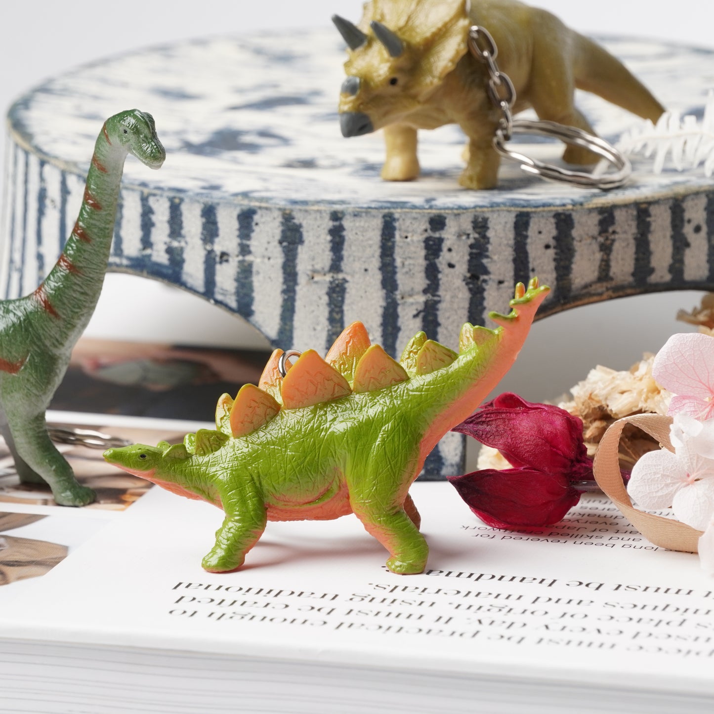 Science & Nature Dinosaur Keyring - Stegosaurus