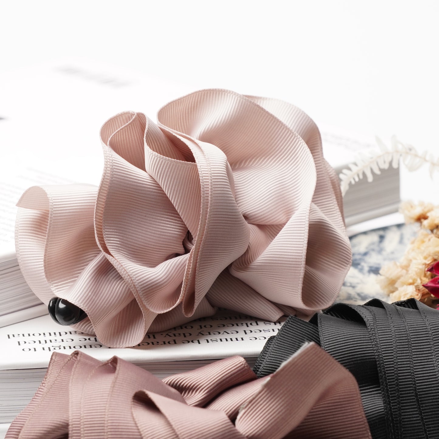 Non-Slip Ribbon Banana Hair Clip
