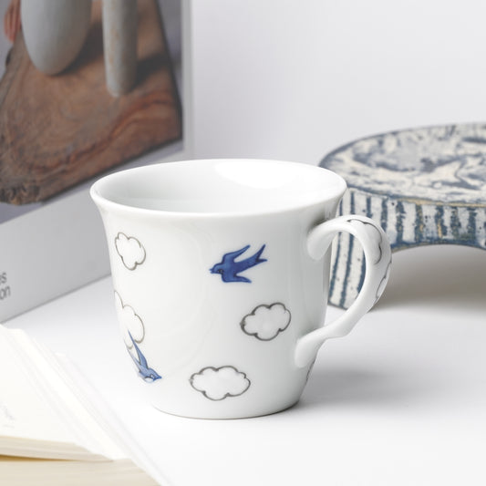 Imariyaki Hand-Painted Mug - Cloud and Swallow