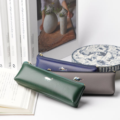 El COMMUN One Point chameleon Pen Case - Slim Pencil Pouch