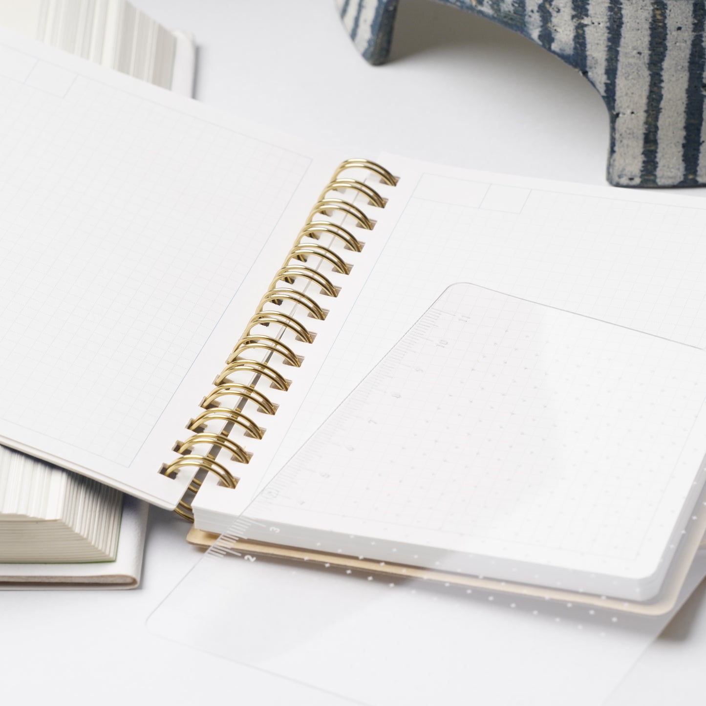 KING JIM HITOTOKI NOTE Daily Passport Size Notebook Set - Apple