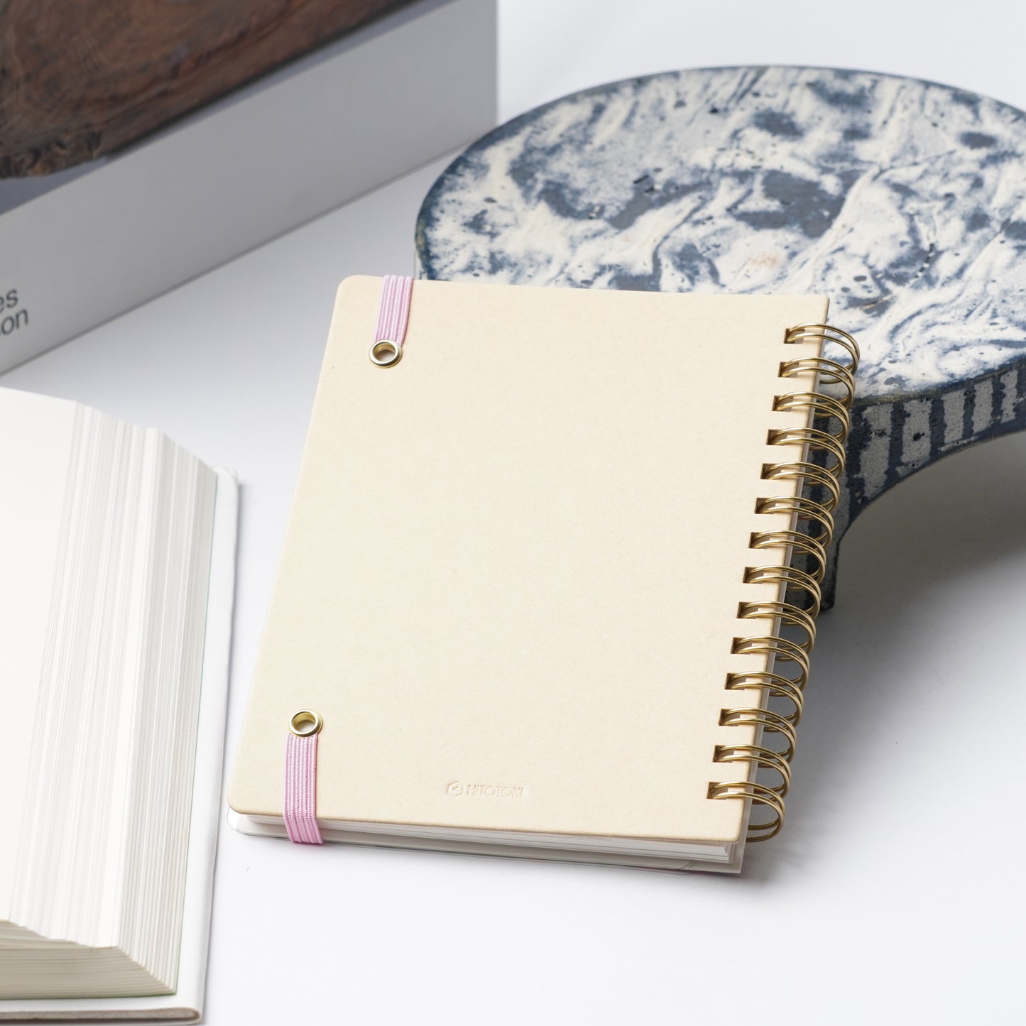 KING JIM HITOTOKI NOTE Daily Passport Size Notebook Set - Cat