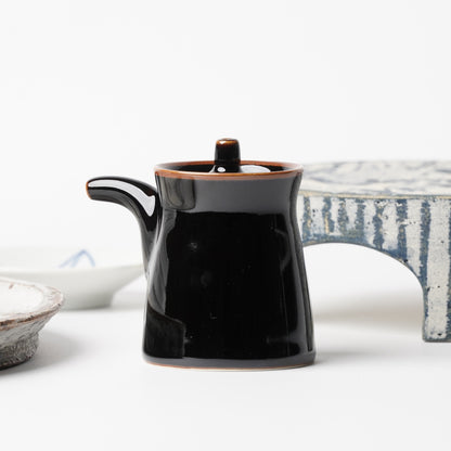 Hakusan Porcelain G-Type Soy Sauce Dispenser Small Black Ceramic 80ml