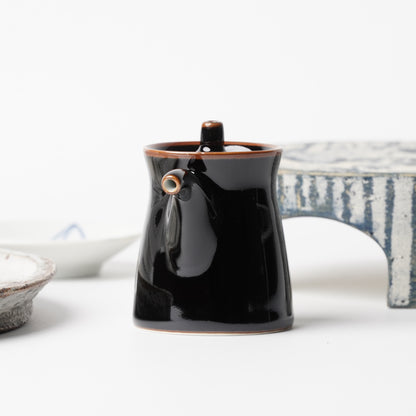 Hakusan Porcelain G-Type Soy Sauce Dispenser Small Black Ceramic 80ml