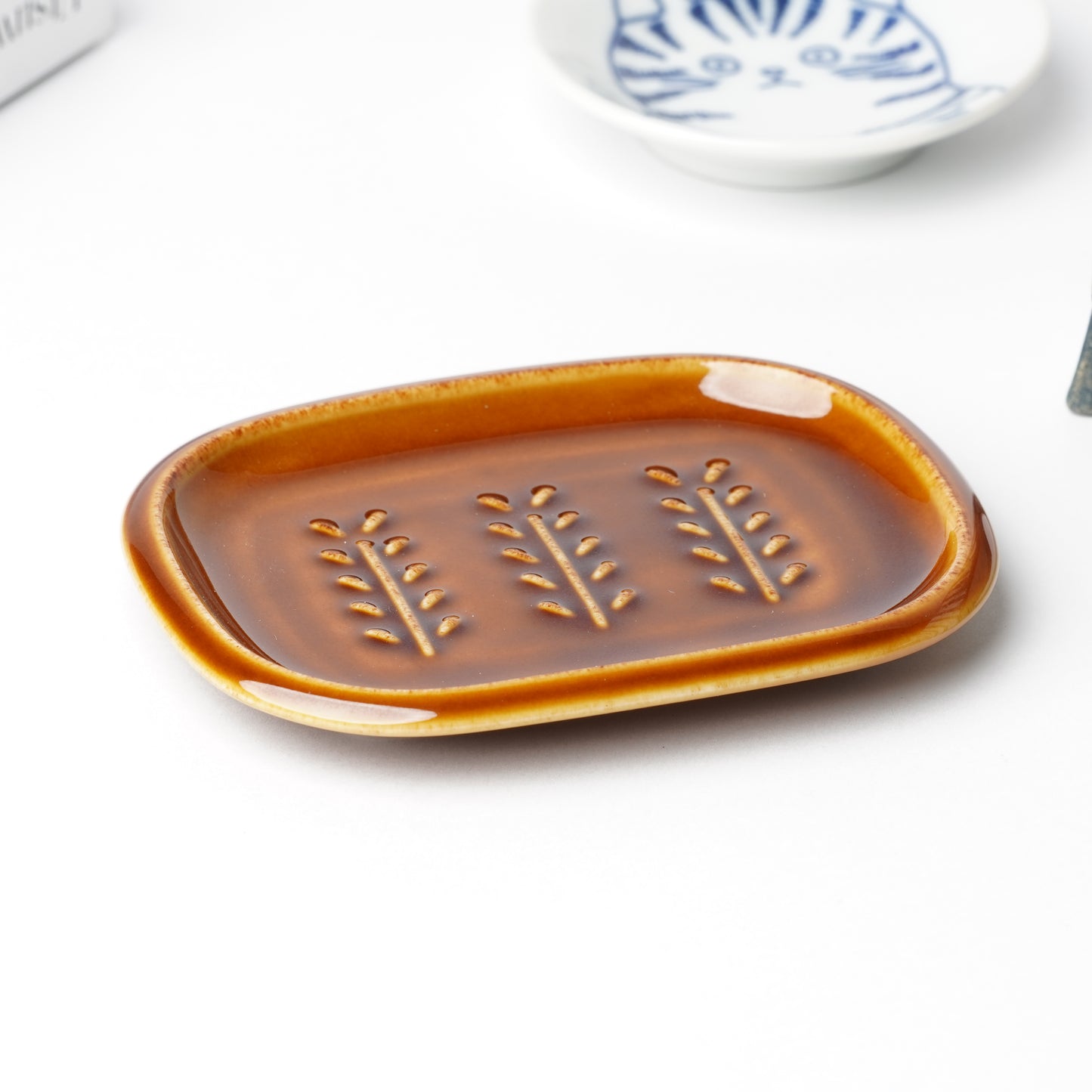 Miyama Crust Porcelain Soap Dish - Mino Ware