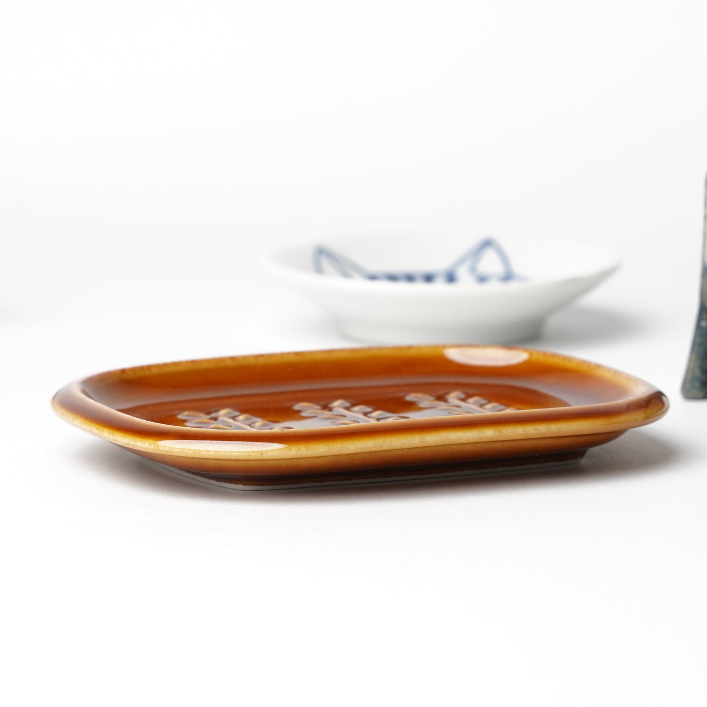 Miyama Crust Porcelain Soap Dish - Mino Ware