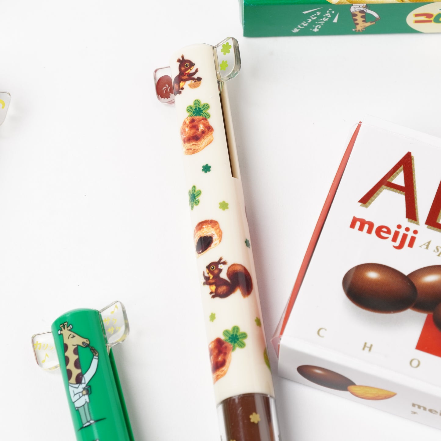 Pie no Mi Mimi 2-Color Pen – Black & Red Ballpoint