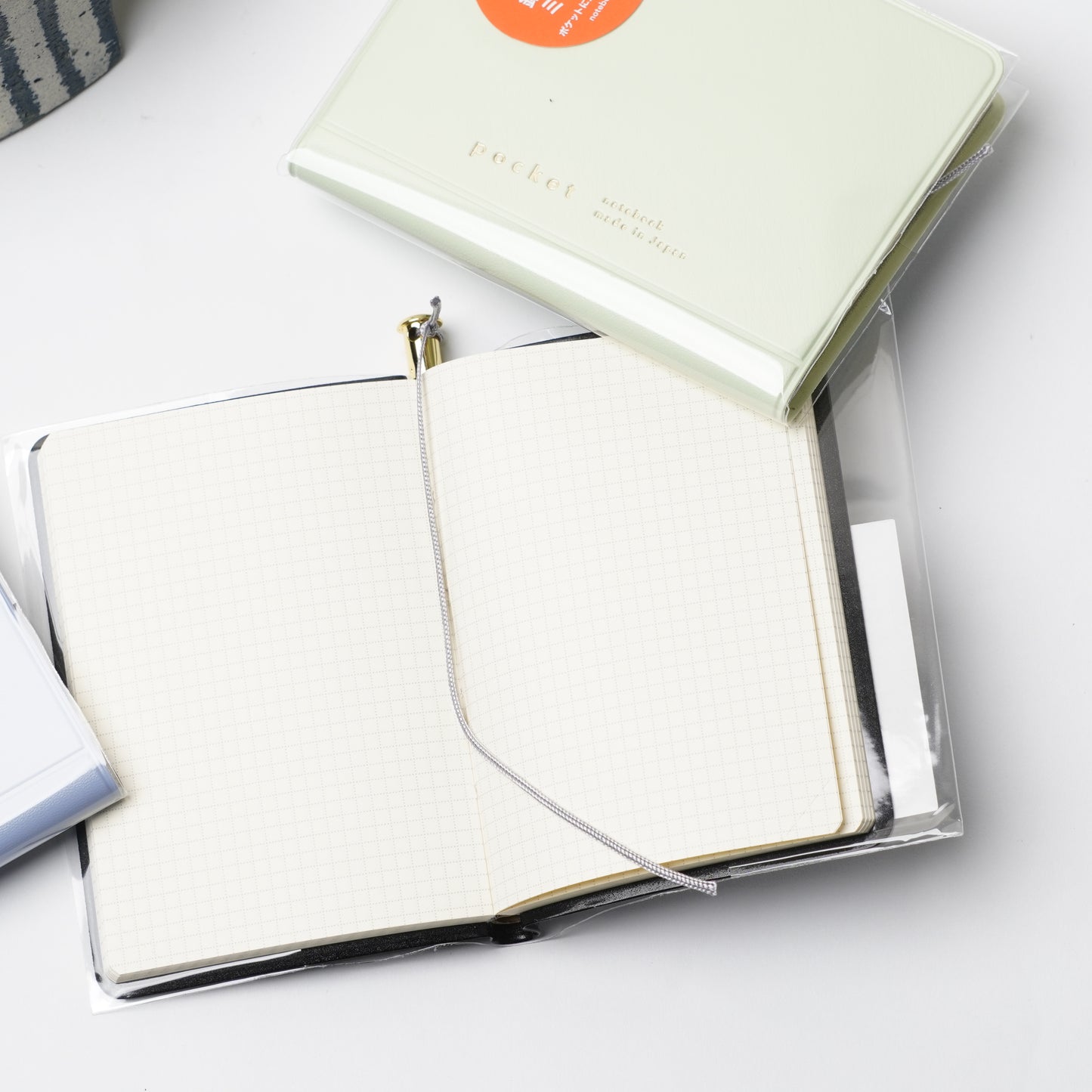 Isshoni Pocket Memo Notebook with Pencil
