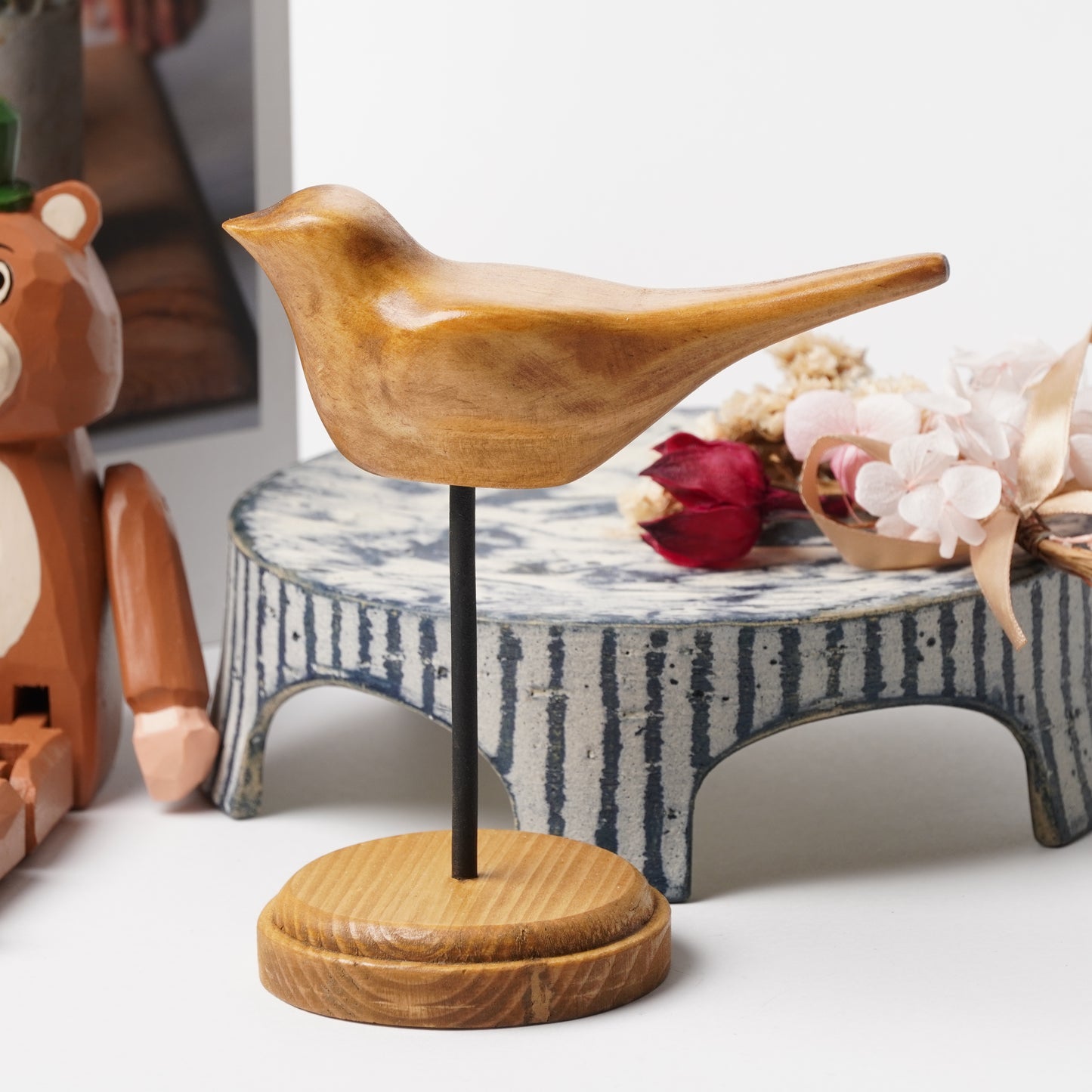 Creer NEIN MARKE Wooden Bird Stand