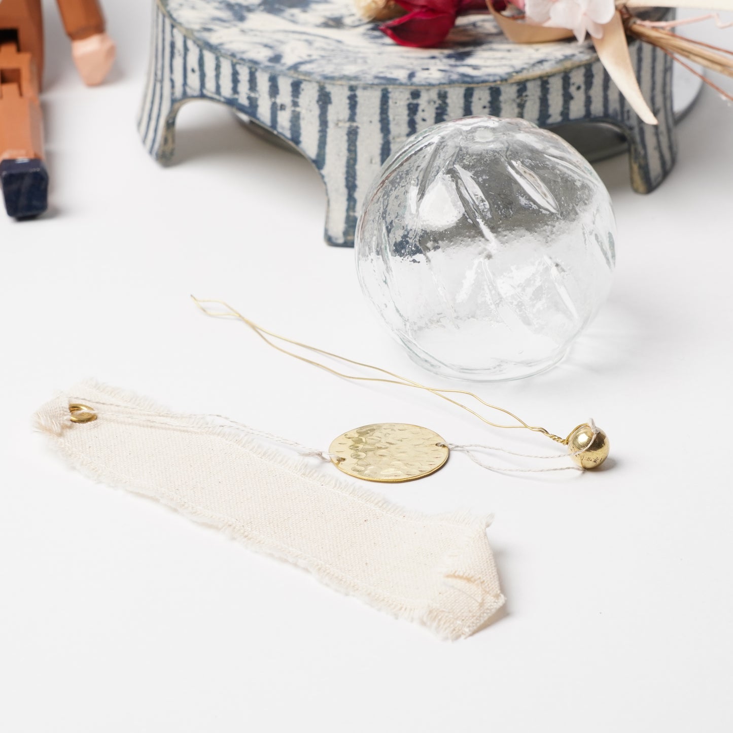 Creer In Bloom Glass Wind Chime