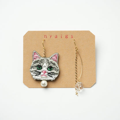 Cat Earrings (Piercing)