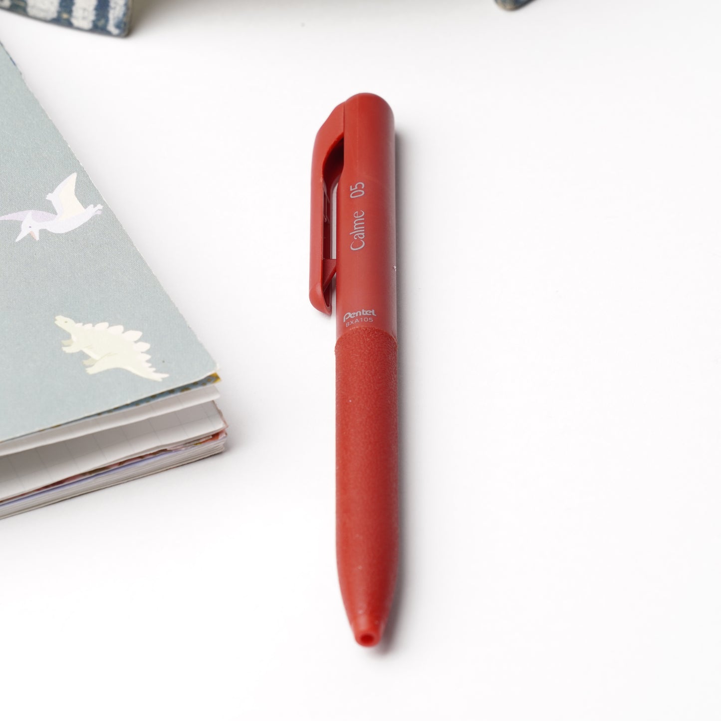 Pentel Calme Oil-Based Ballpoint Pen 0.5mm Red Ink