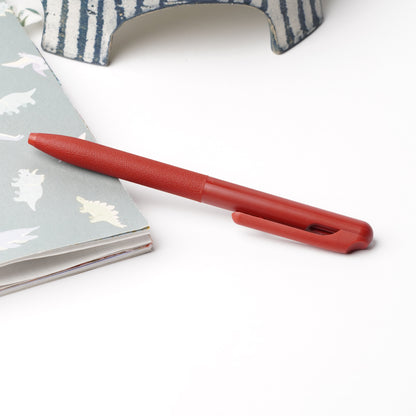 Pentel Calme Oil-Based Ballpoint Pen 0.5mm Red Ink