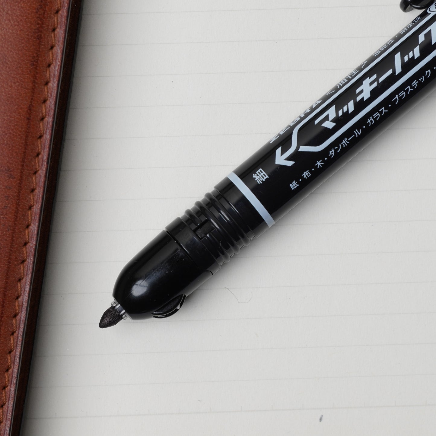 Zebra Mackee Knock Fine Oil-Based Marker - Capless Retractable Permanent Marker