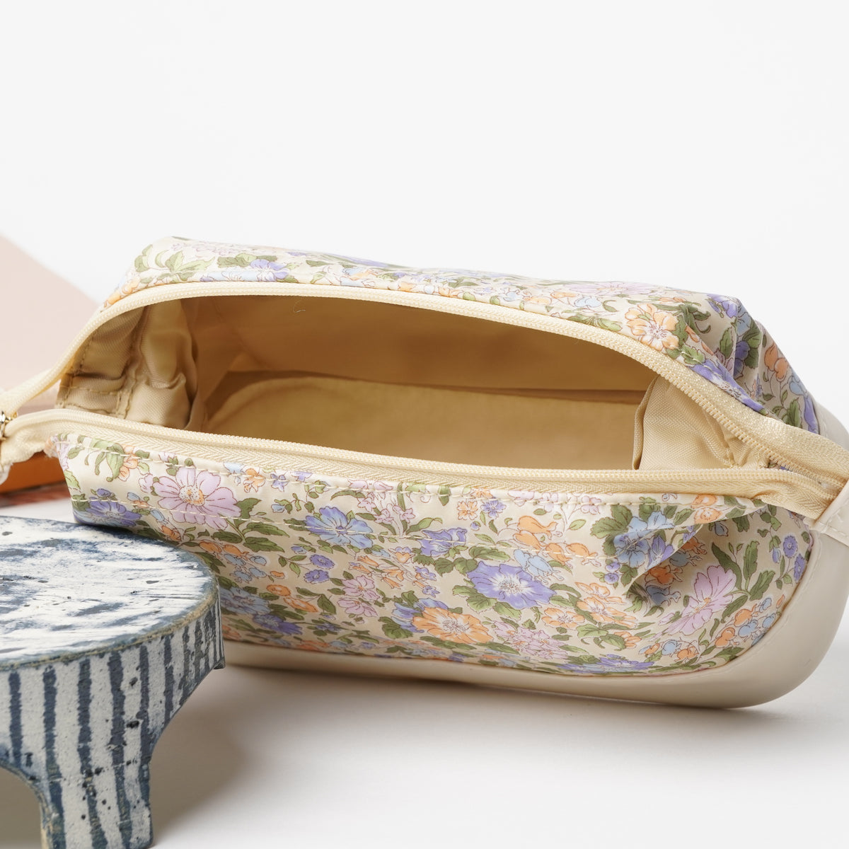 Liberty Print Wire Pouch Clare Rich