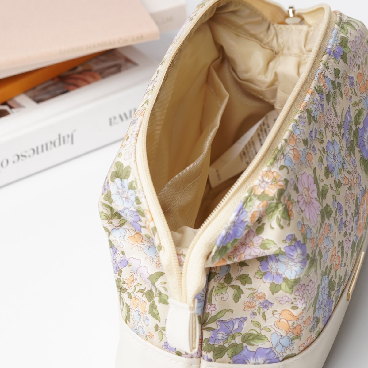 Liberty Print Wire Pouch Clare Rich