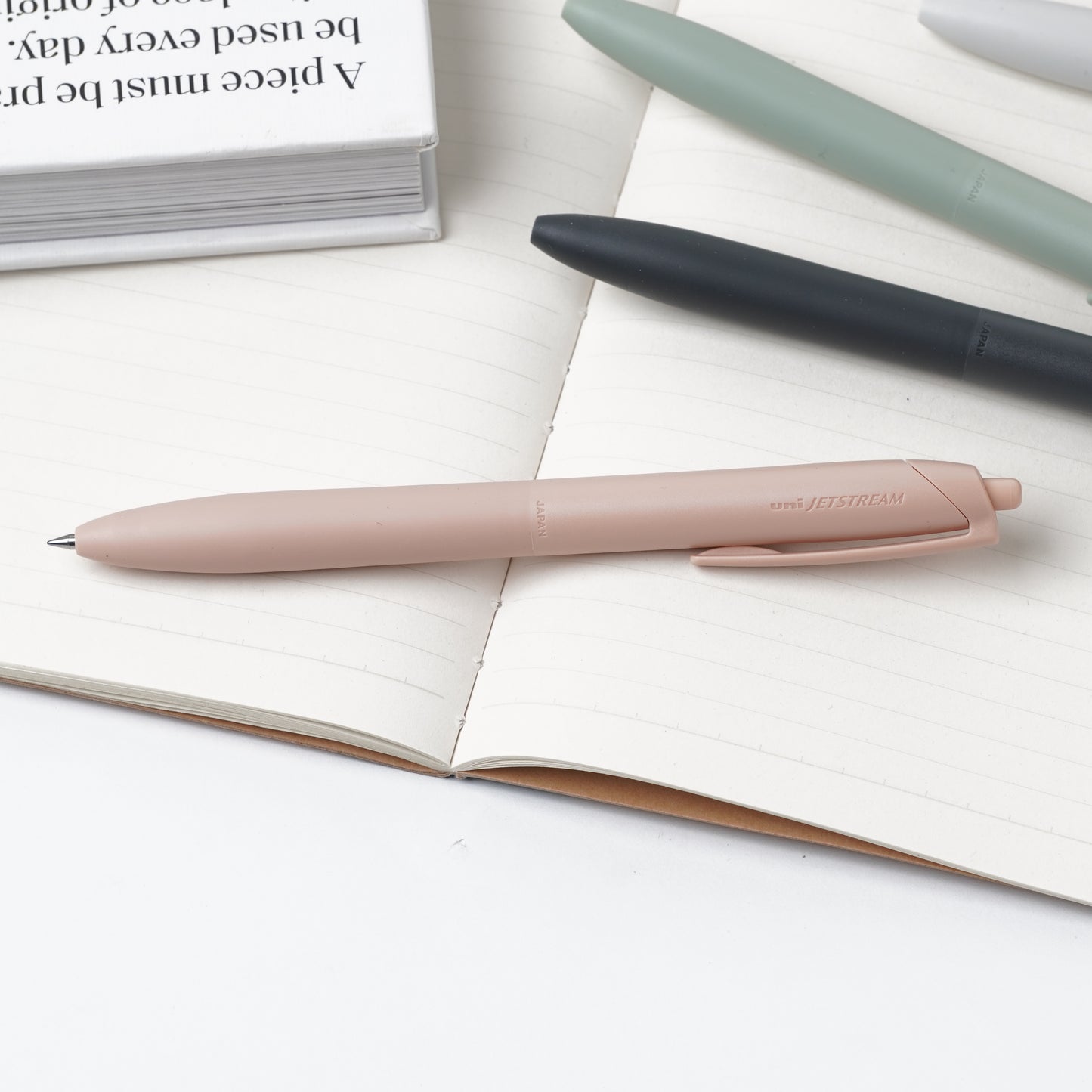 uni JETSTREAM Lite Touch Ink 0.5mm Ballpoint Pen