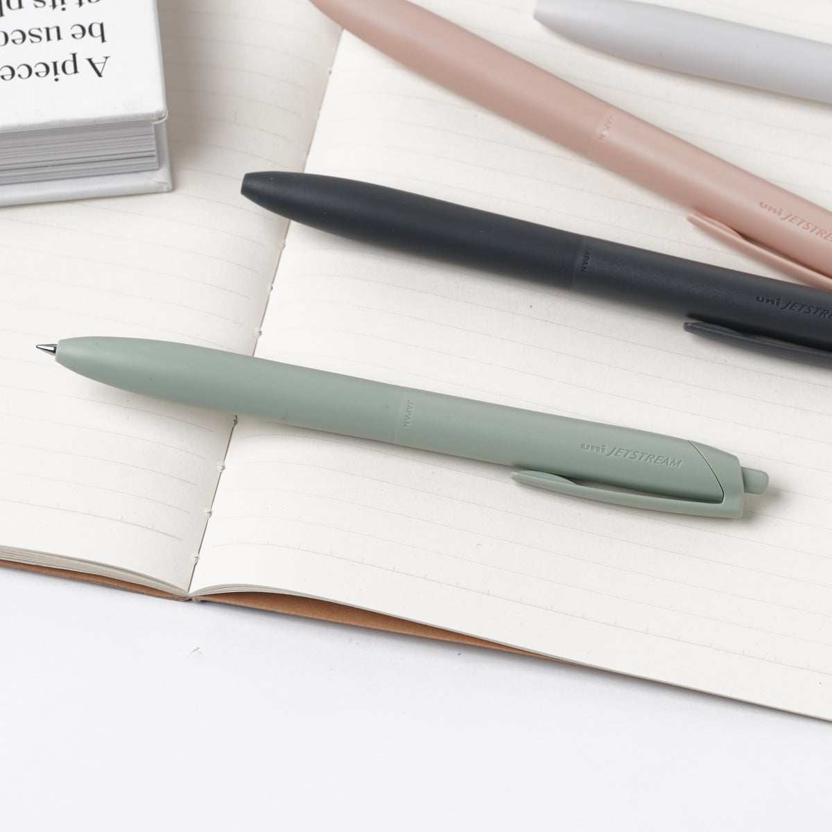uni JETSTREAM Lite Touch Ink 0.5mm Ballpoint Pen