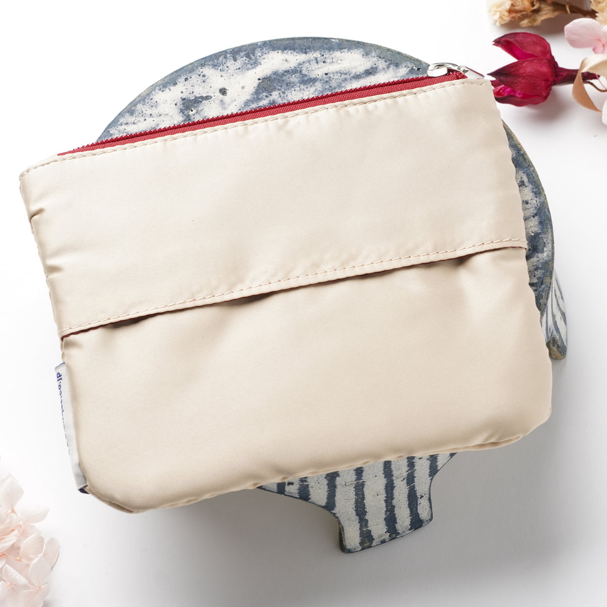 Cute Japanese Phrase Flat Pouch – Zunguri Mukkuri