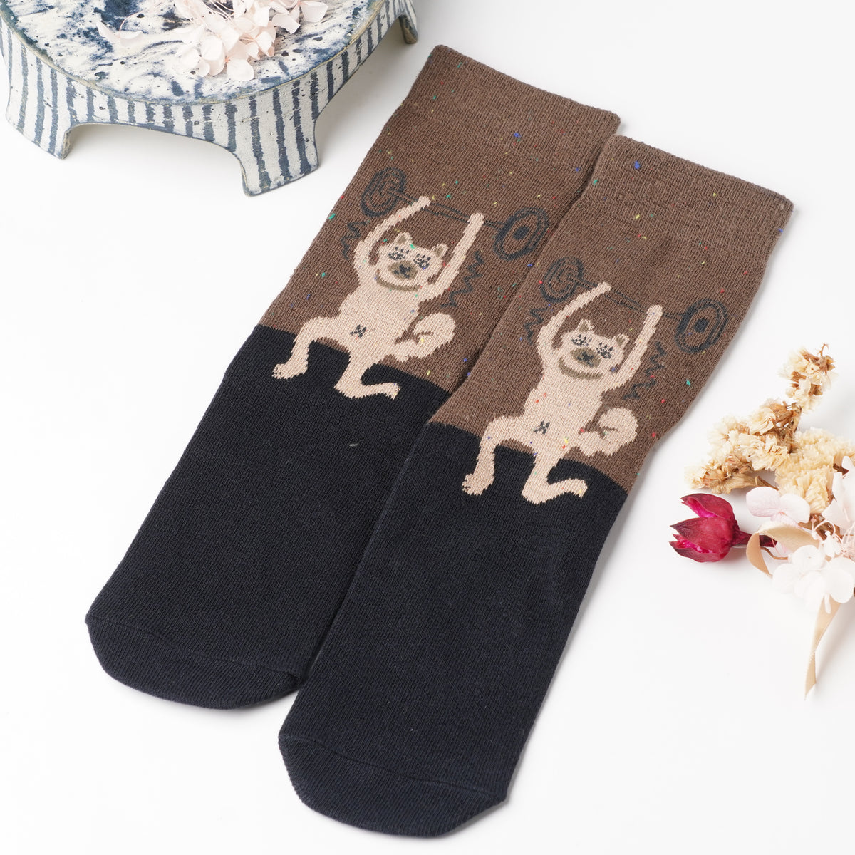 Kusetsuyo Barbell Dog Socks – Dark Brown