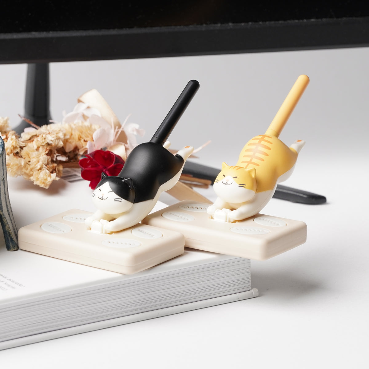 Fuki Mar Tissue Desktop Cleaner - Tabby Cat