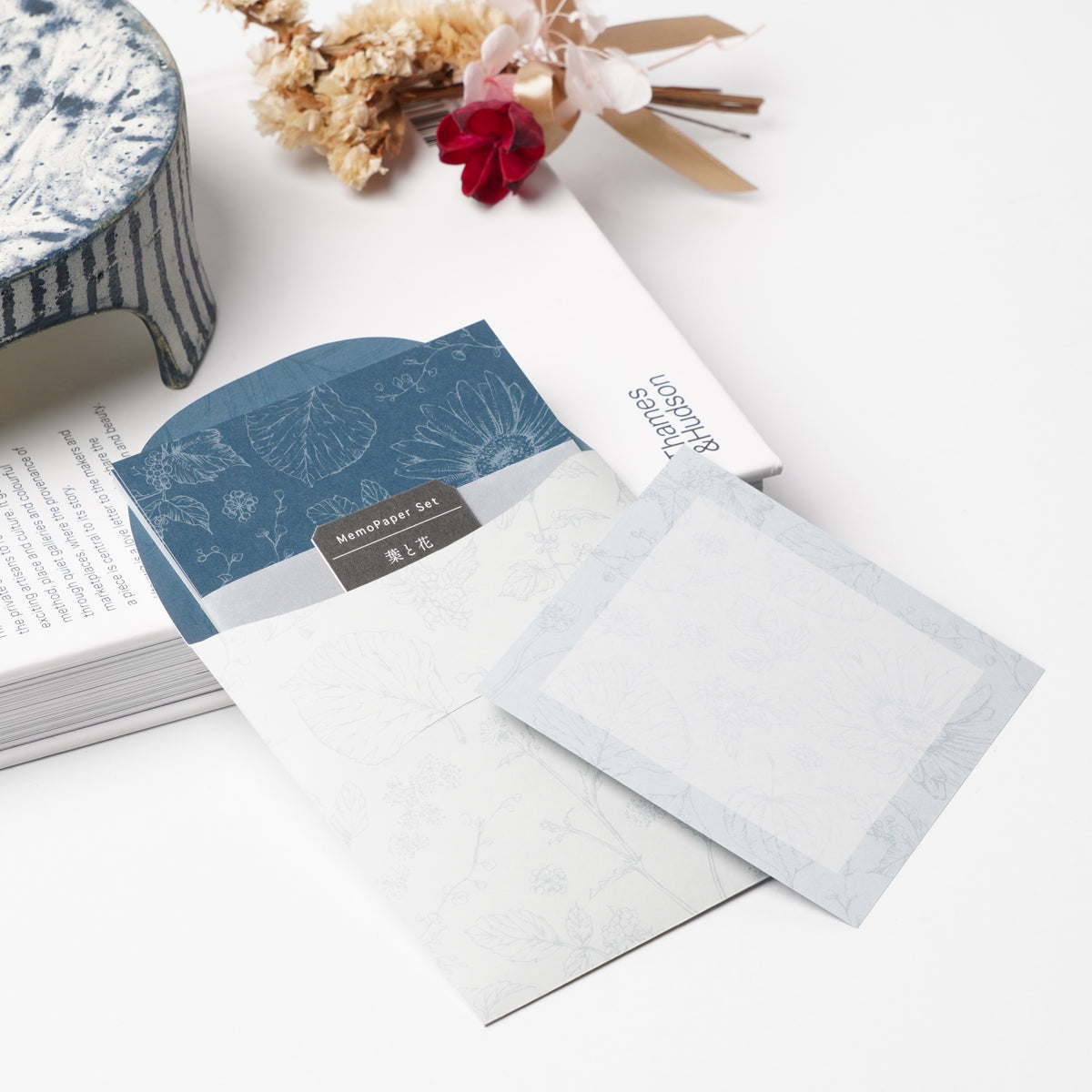 Botanical Memo Letter Set – Leaves & Flowers