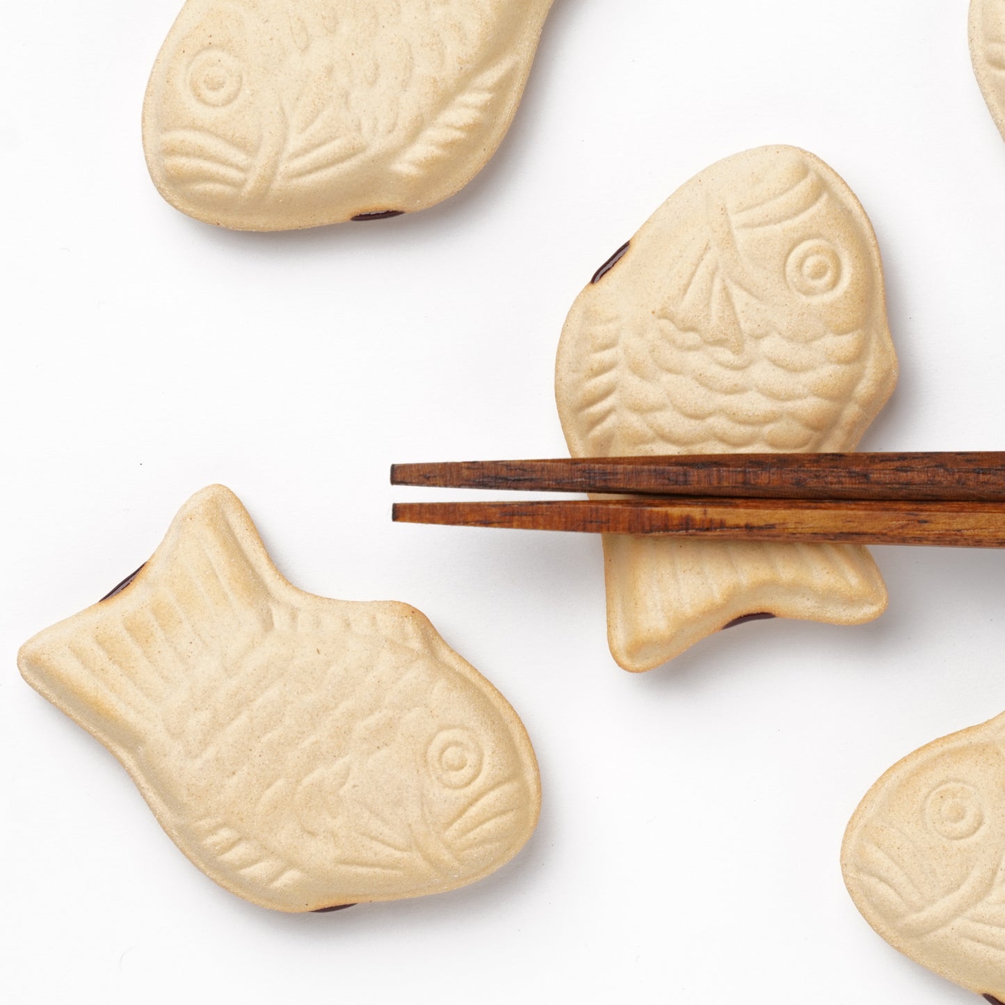 Ihoshiro Kiln Chopstick Rest – Taiyaki Japanese Sweet