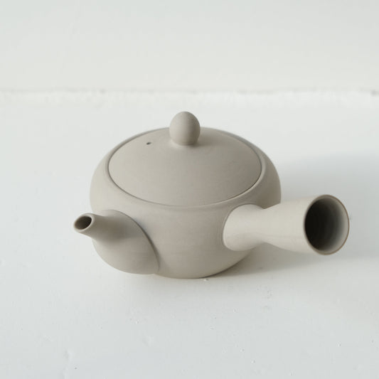 Nankei Tea Pot Medium Sand